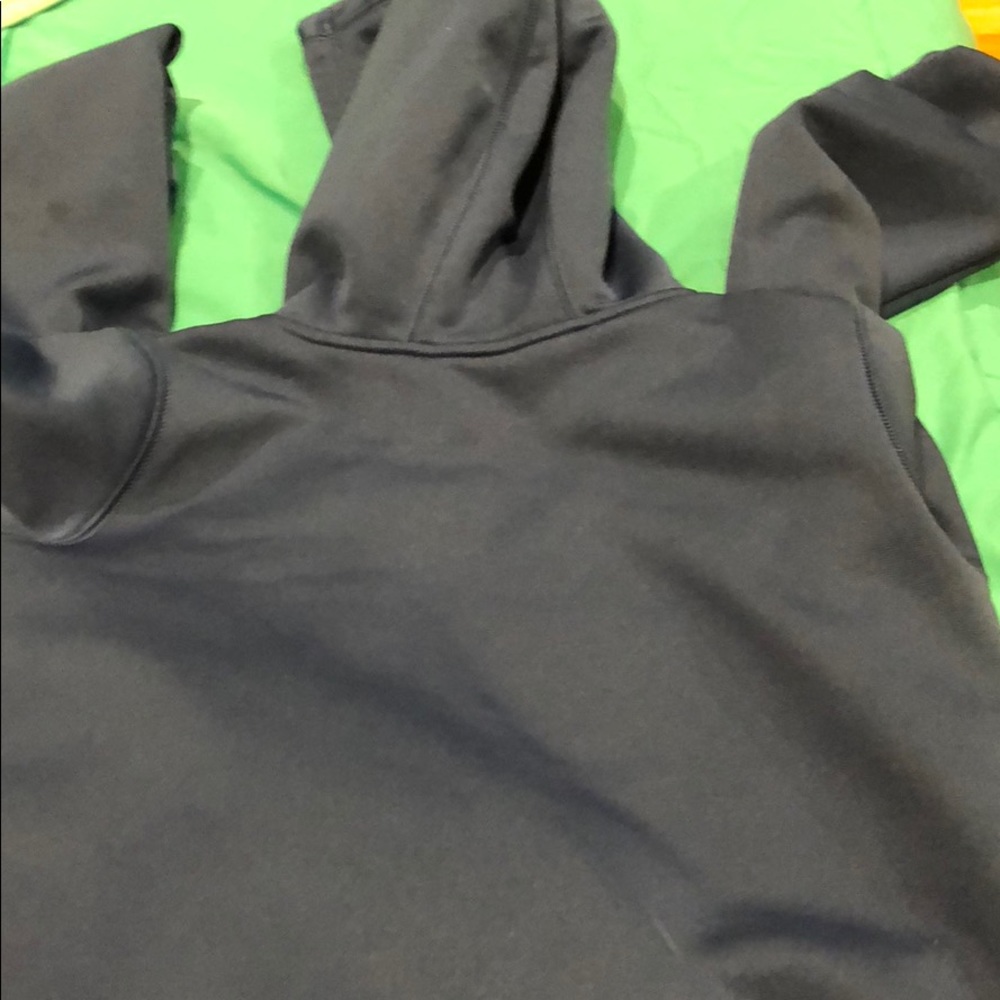 Sweatshirt - Picture 2 of 2